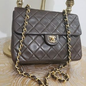 Preloved Chanel chocolate brown messenger bag